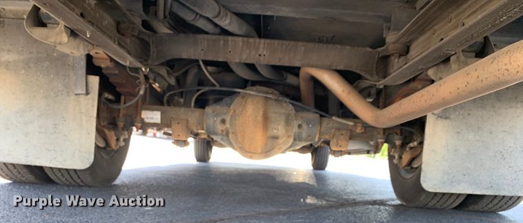 image for item DM7973 2007 Chevrolet Blue Bird E3500 school bus