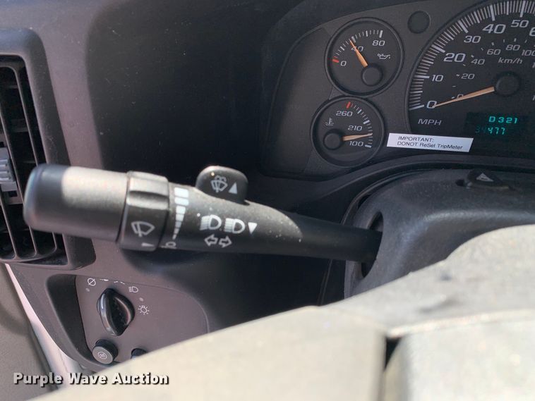 image for item DM7973 2007 Chevrolet Blue Bird E3500 school bus