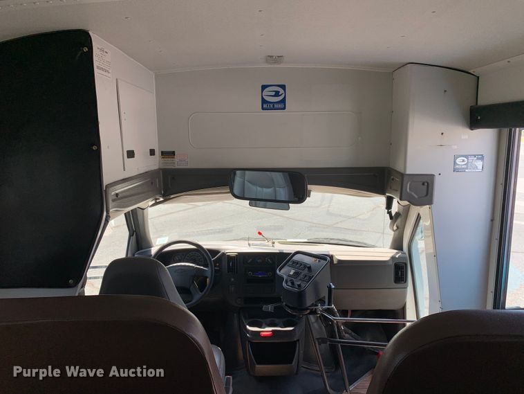 image for item DM7973 2007 Chevrolet Blue Bird E3500 school bus