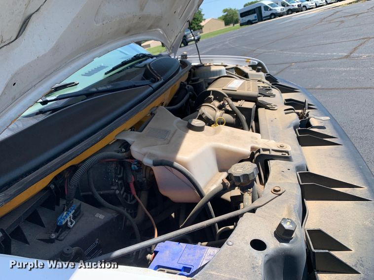 image for item DM7973 2007 Chevrolet Blue Bird E3500 school bus