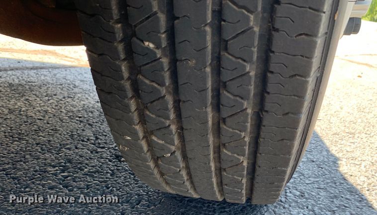 image for item DM7973 2007 Chevrolet Blue Bird E3500 school bus