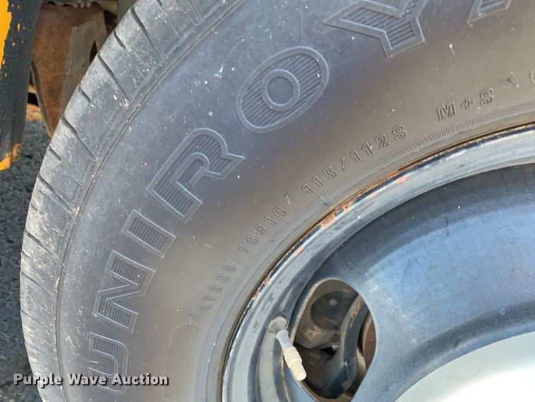 image for item DM7973 2007 Chevrolet Blue Bird E3500 school bus