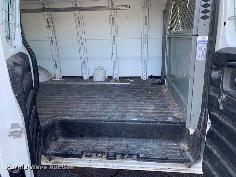 image for item DM7975 2008 Chevrolet  E2500 van