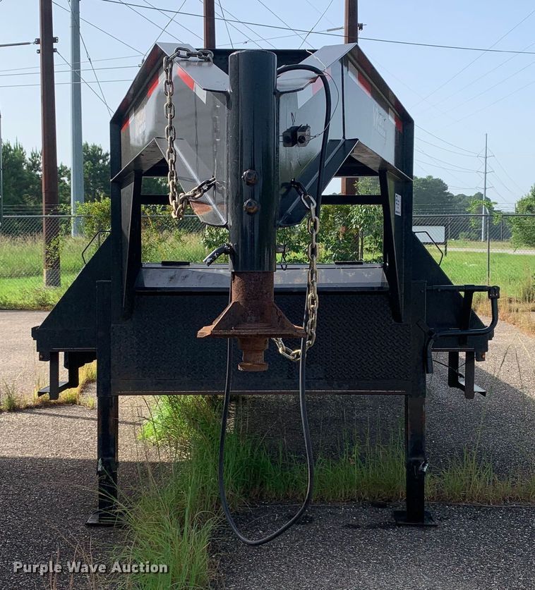 image for item DM7981 2022 MP Custom Flatbed 35 flatbed trailer