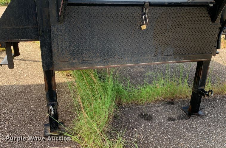 image for item DM7981 2022 MP Custom Flatbed 35 flatbed trailer