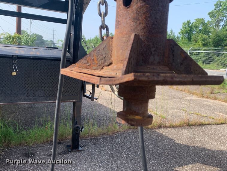 image for item DM7981 2022 MP Custom Flatbed 35 flatbed trailer