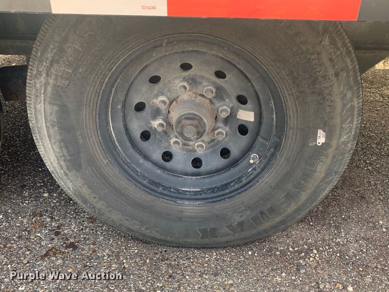 image for item DM7981 2022 MP Custom Flatbed 35 flatbed trailer