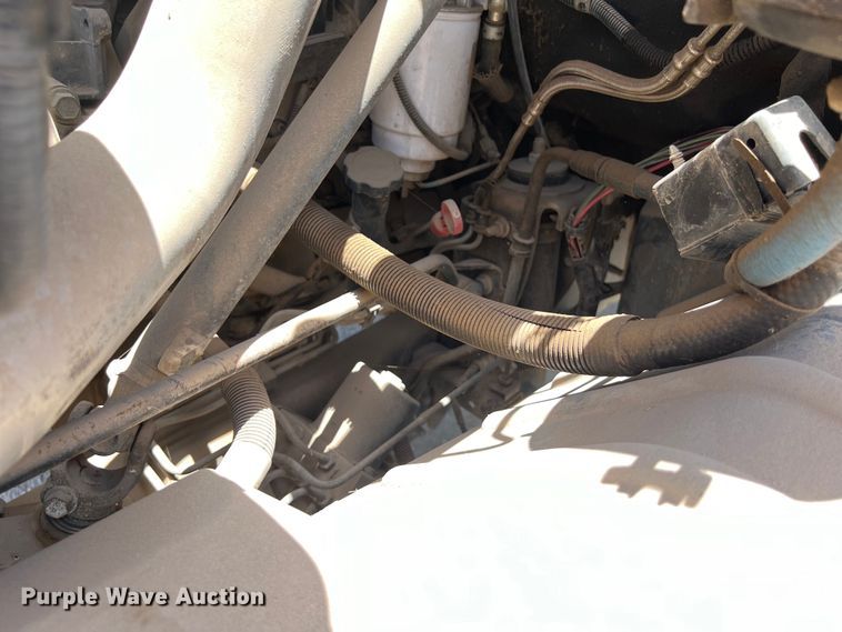 image for item DO2460 2005 GMC C4500 flatbed truck