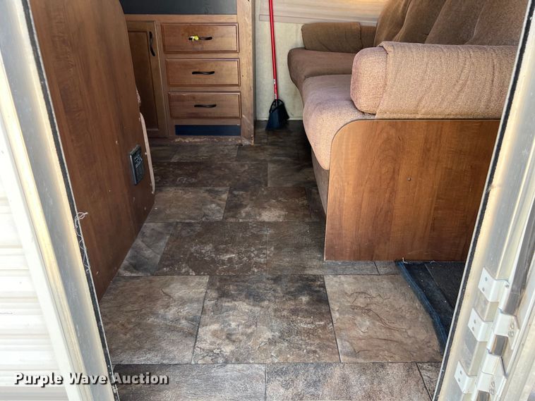 image for item DO2462 2014 Jayco Jay Flight Swift 264BH camper
