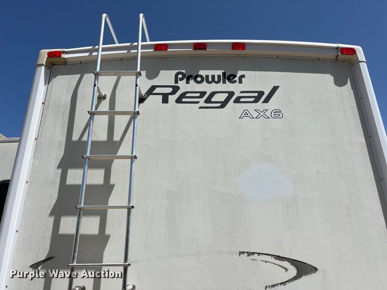 image for item DO2463 2004 Fleetwood Prowler Regal AX6 camper