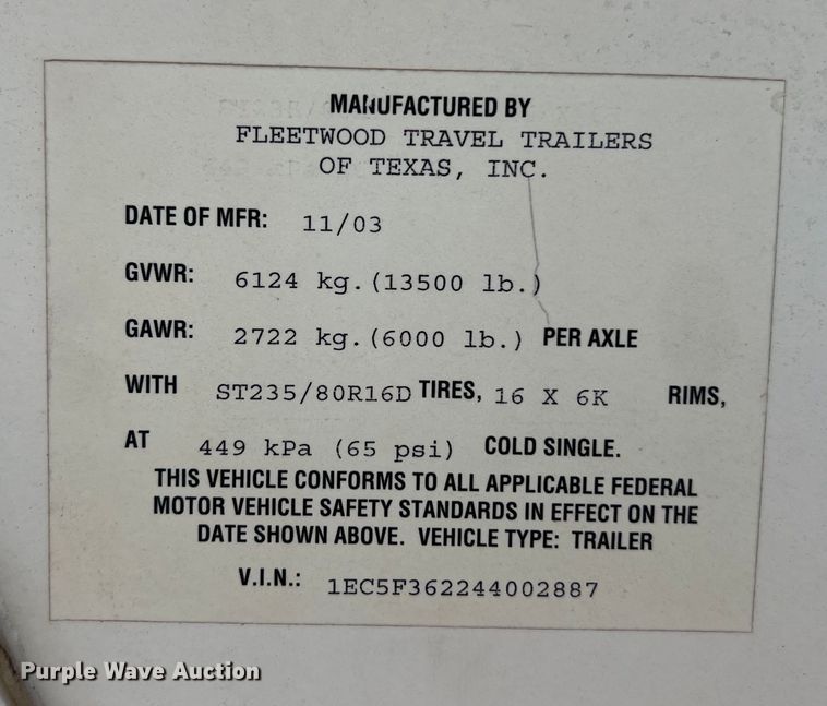 image for item DO2463 2004 Fleetwood Prowler Regal AX6 camper