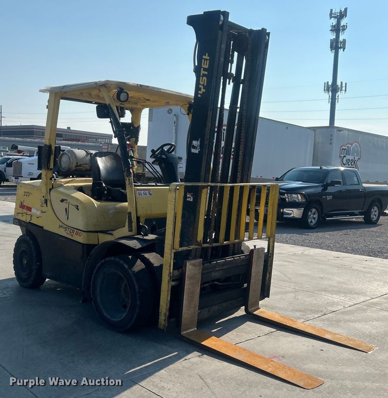 image for item DO6645 Hyster 80 forklift