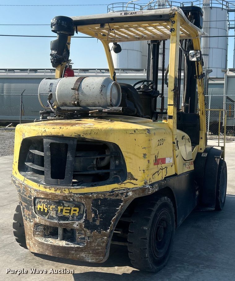 image for item DO6645 Hyster 80 forklift