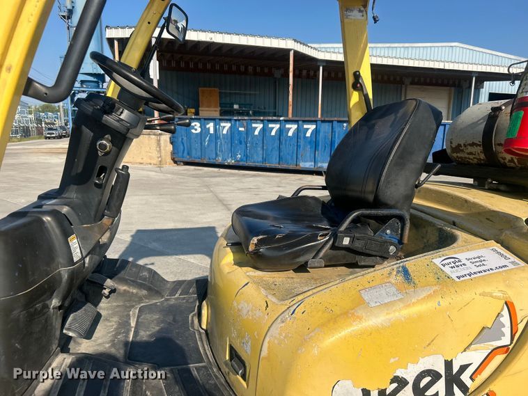 image for item DO6645 Hyster 80 forklift