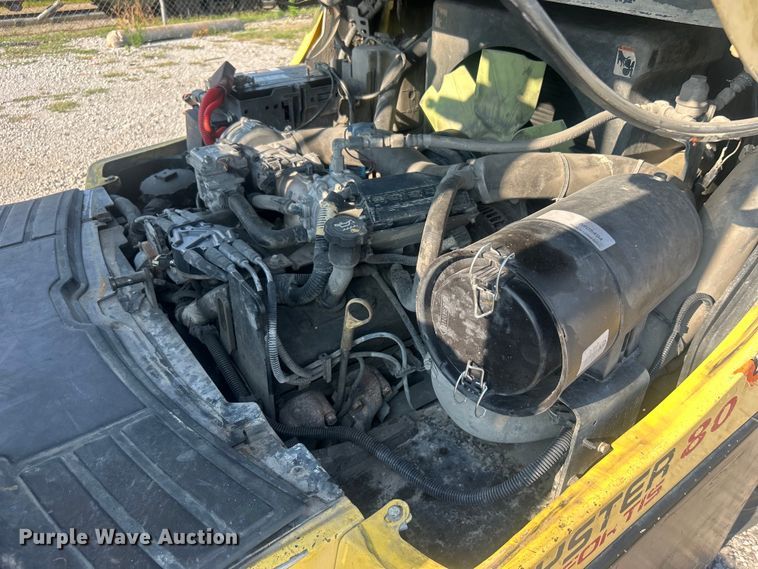 image for item DO6645 Hyster 80 forklift