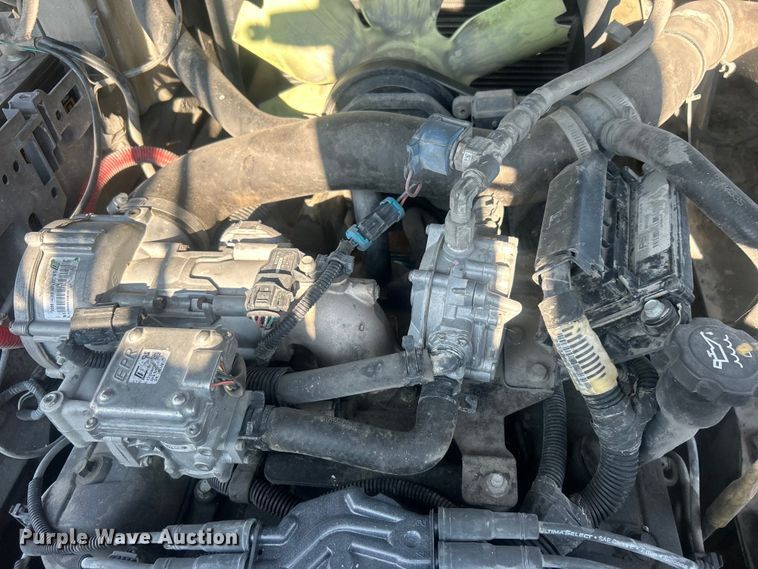 image for item DO6645 Hyster 80 forklift