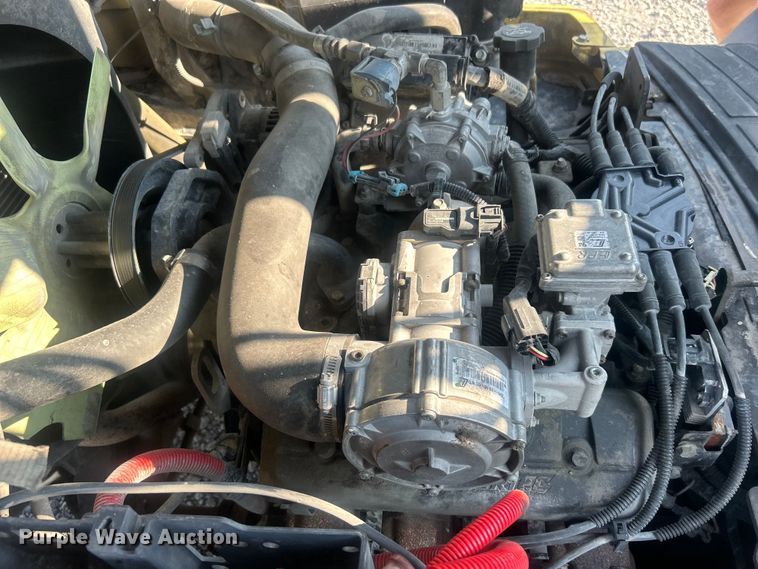 image for item DO6645 Hyster 80 forklift