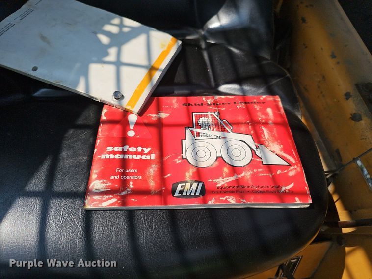 image for item DP6589 1995 Case 1825 skid steer loader