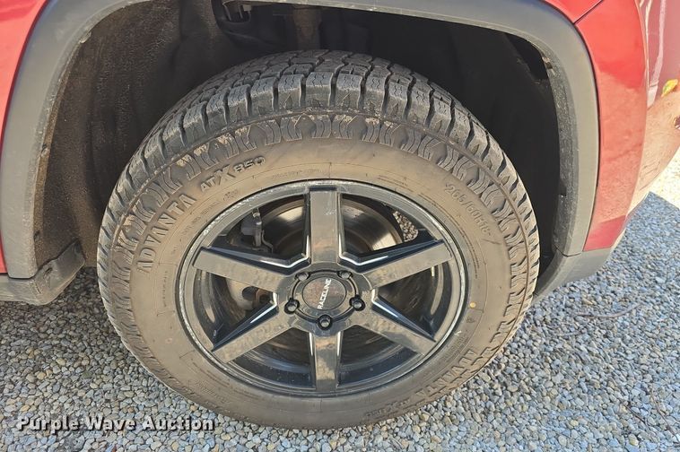 image for item DQ4454 2015 Jeep Grand Cherokee Laredo SUV