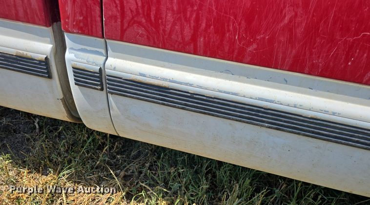 image for item DQ4468 1992 Chevrolet C1500 pickup truck