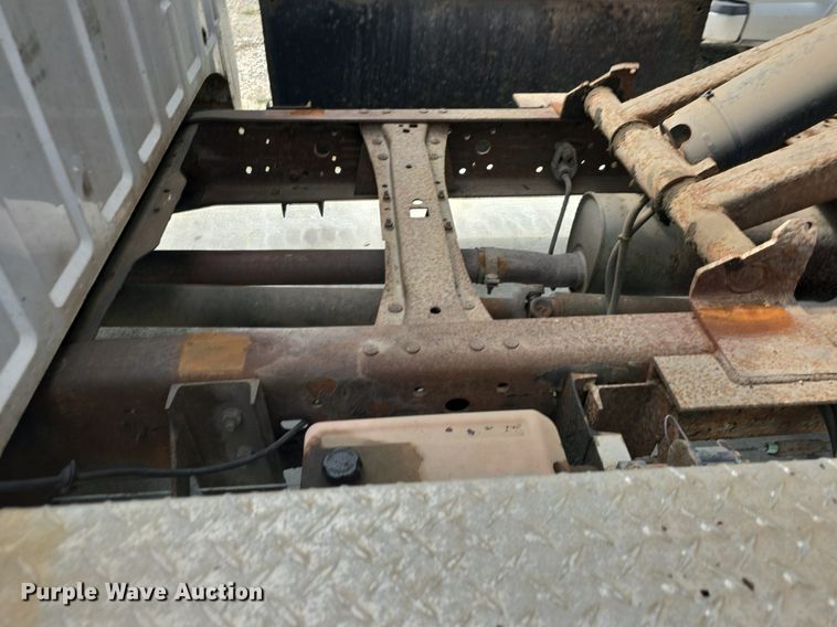 image for item DQ4547 2005 Ford F450 Super Duty XL dump truck