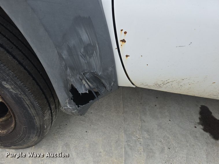 image for item DQ4547 2005 Ford F450 Super Duty XL dump truck