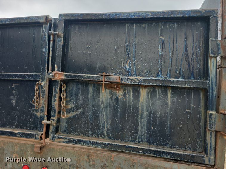 image for item DQ4547 2005 Ford F450 Super Duty XL dump truck