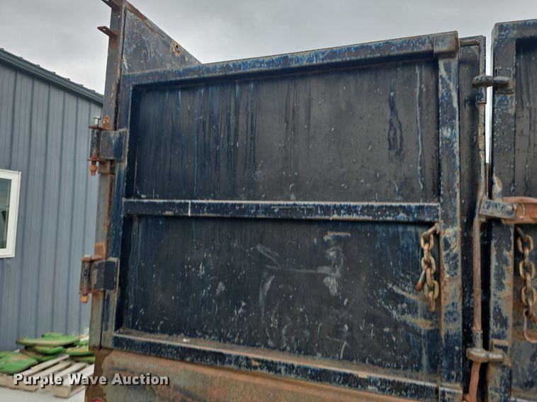 image for item DQ4547 2005 Ford F450 Super Duty XL dump truck