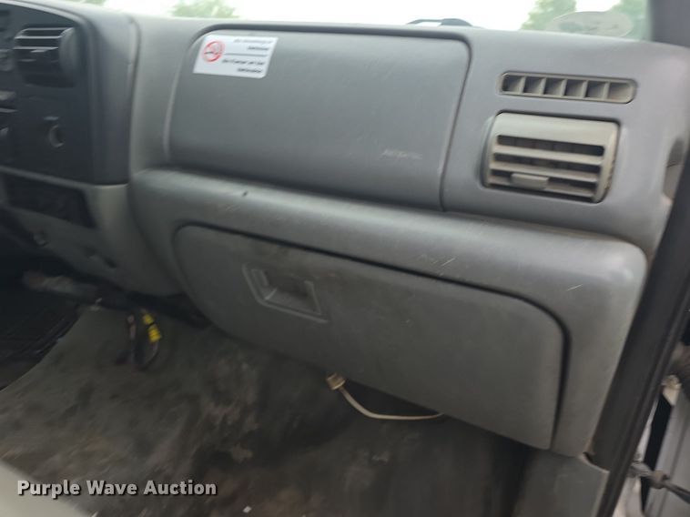 image for item DQ4547 2005 Ford F450 Super Duty XL dump truck