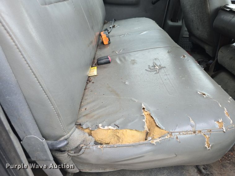 image for item DQ4547 2005 Ford F450 Super Duty XL dump truck