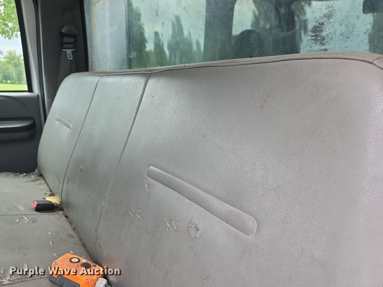 image for item DQ4547 2005 Ford F450 Super Duty XL dump truck