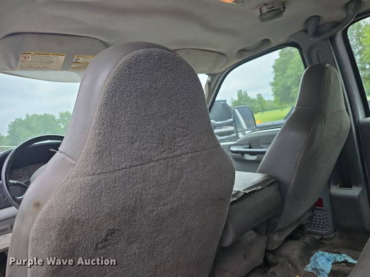 image for item DQ4547 2005 Ford F450 Super Duty XL dump truck