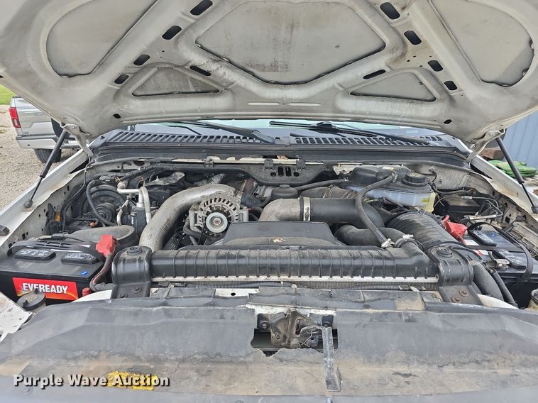 image for item DQ4547 2005 Ford F450 Super Duty XL dump truck