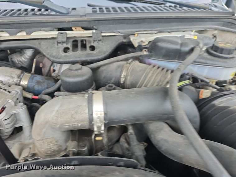 image for item DQ4547 2005 Ford F450 Super Duty XL dump truck