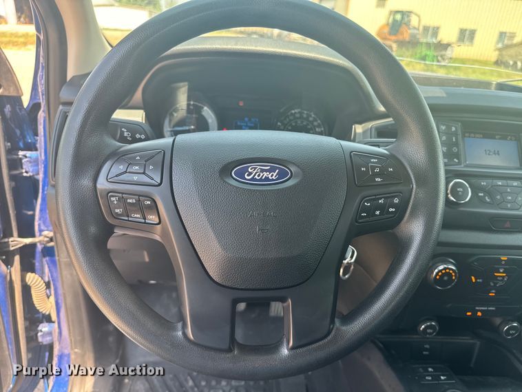 image for item DQ6921 2020 Ford Ranger STX SuperCrew pickup truck