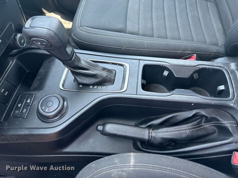 image for item DQ6921 2020 Ford Ranger STX SuperCrew pickup truck