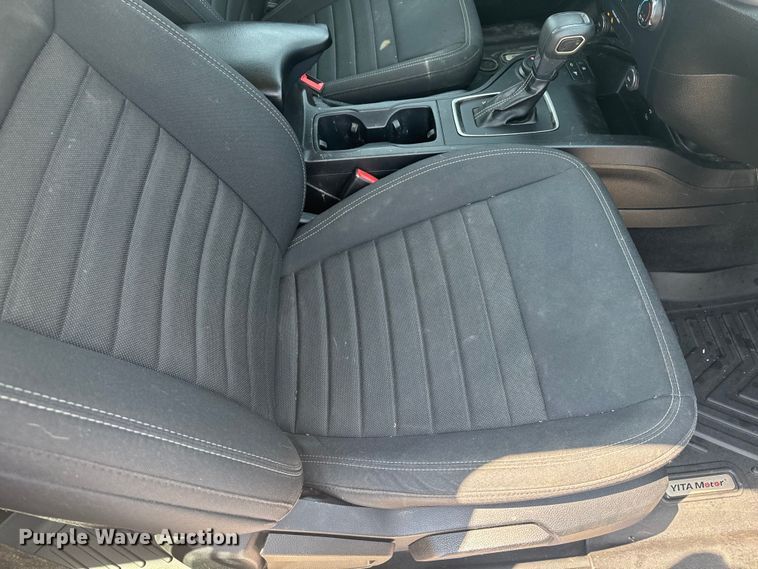 image for item DQ6921 2020 Ford Ranger STX SuperCrew pickup truck