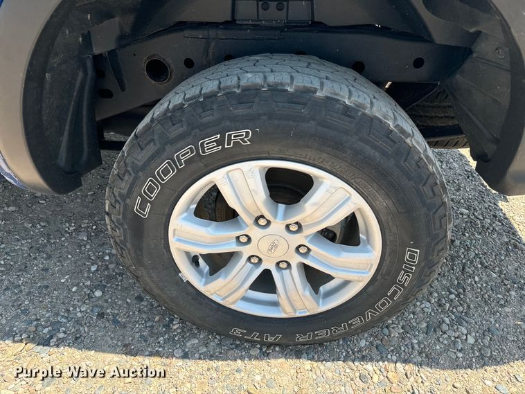 image for item DQ6921 2020 Ford Ranger STX SuperCrew pickup truck