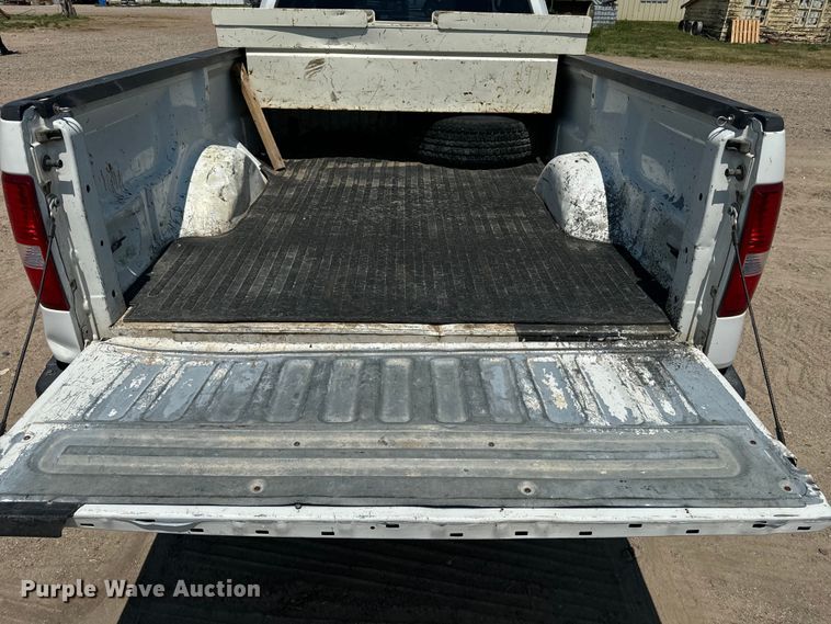 image for item DQ6922 2007 Ford  F150 XL pickup truck