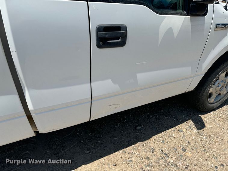 image for item DQ6922 2007 Ford  F150 XL pickup truck