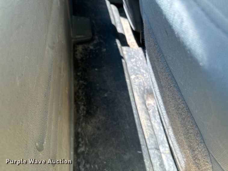 image for item DQ6922 2007 Ford  F150 XL pickup truck