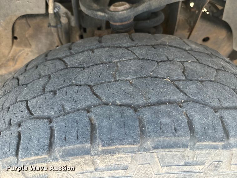 image for item DQ6922 2007 Ford  F150 XL pickup truck