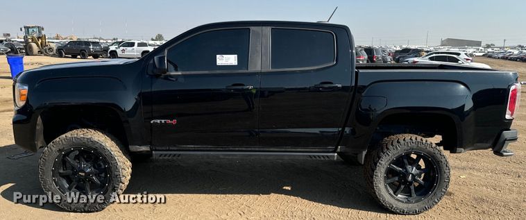 image for item DQ6947 2022 GMC  Canyon Crew Cab pickup truck
