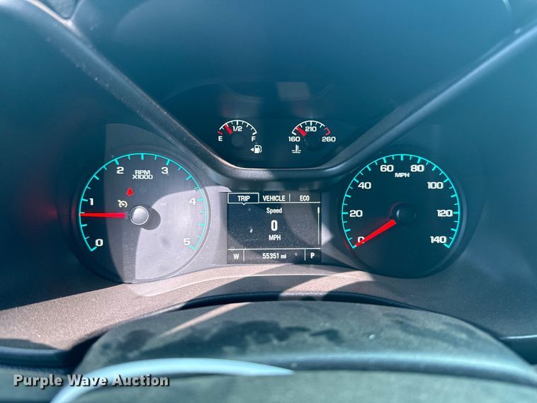 image for item DQ6947 2022 GMC  Canyon Crew Cab pickup truck