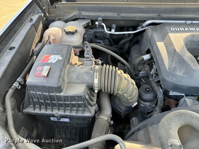 image for item DQ6947 2022 GMC  Canyon Crew Cab pickup truck