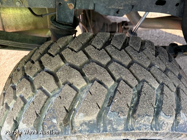 image for item DQ6947 2022 GMC  Canyon Crew Cab pickup truck