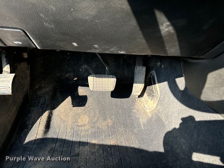 image for item DQ6948 2022 GMC Canyon Crew Cab pickup truck