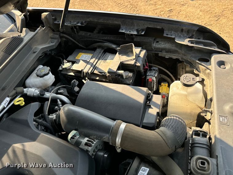 image for item DQ6948 2022 GMC Canyon Crew Cab pickup truck