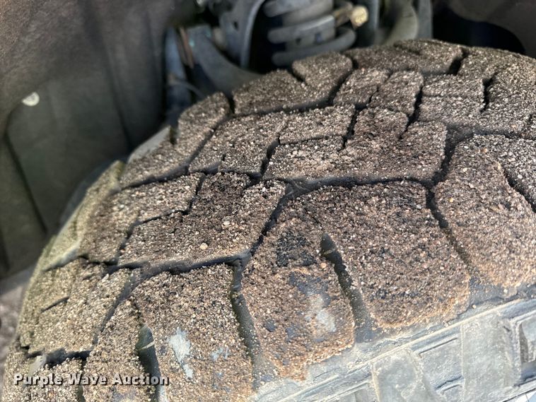 image for item DQ6948 2022 GMC Canyon Crew Cab pickup truck