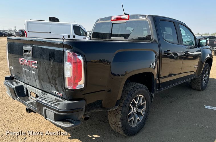 image for item DQ6949 2022 GMC Canyon Crew Cab pickup truck